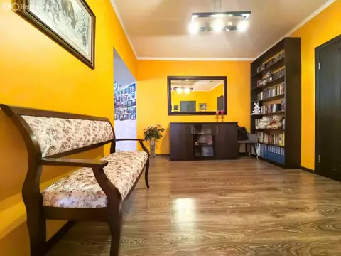 3-комнатная квартира: Тольятти, Спортивная улица, 8А (140 м)