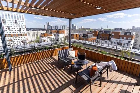 2-к кв. Свердловская область, Екатеринбург ул. Стачек, 62 (110.0 м)