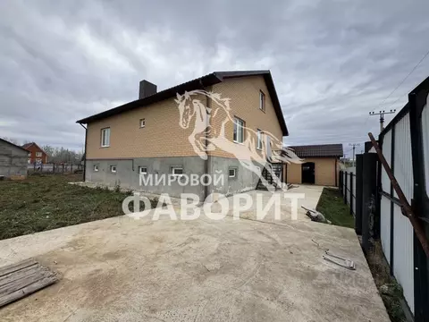 Дом в Оренбургская область, Оренбургский район, пос. Чкалов ул. ...