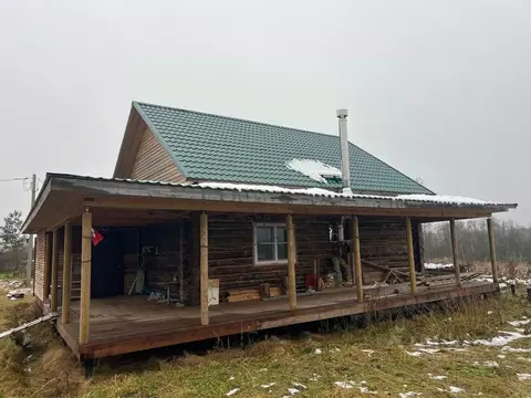Дом в Ленинградская область, Сланцевский район, Старопольское с/пос, ...