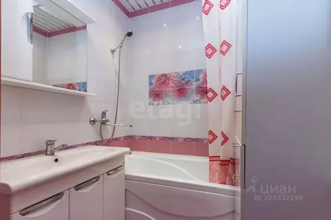 3-к кв. Тюменская область, Тюмень ул. Николая Чаплина, 125 (60.6 м)