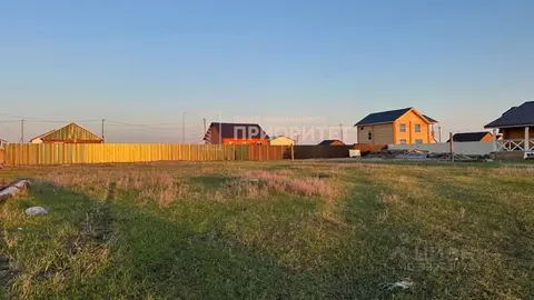 Участок в Саха (Якутия), Якутск городской округ, с. Хатассы ул. ...