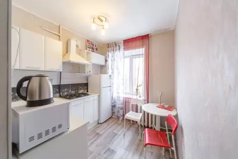 2-к кв. Пермский край, Пермь Комсомольский просп., 24 (45.0 м)