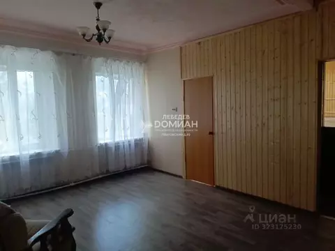 3-к кв. Ростовская область, Новочеркасск Комсомольский пер. (85.0 м)