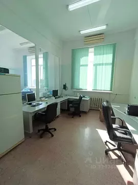 Офис в Санкт-Петербург Минеральная ул., 13 (446 м)