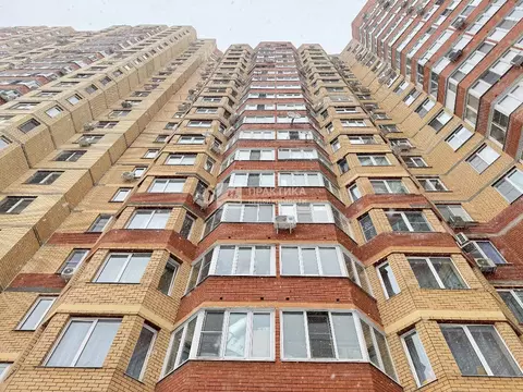 Продается 3-комнатная квартира