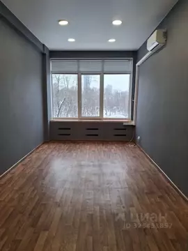 Офис в Свердловская область, Екатеринбург ул. Мамина-Сибиряка, 85 (17 ...