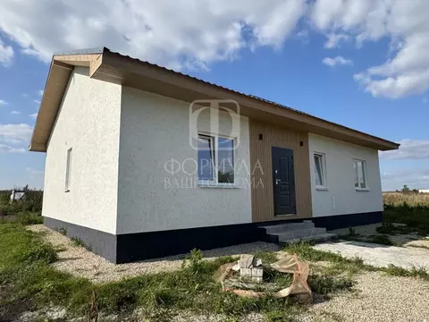 Дом в Свердловская область, Белоярский муниципальный округ, д. ...