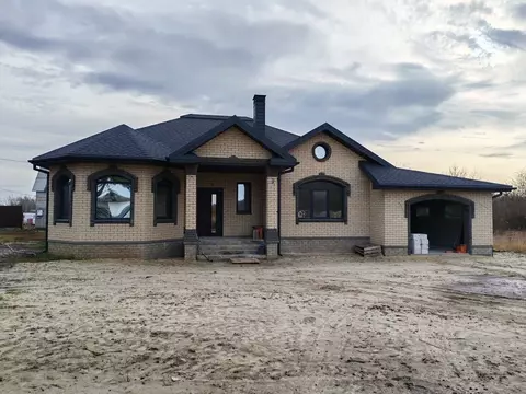 Дом в Белгородская область, Белгородский район, Разумное рп  (150 м)