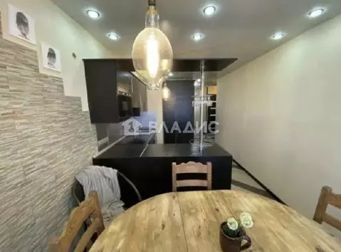 Продается 2-комнатная квартира