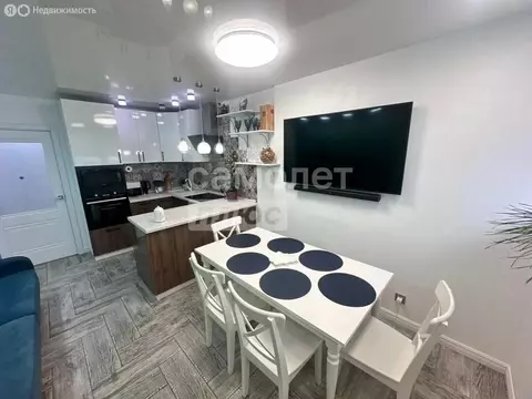 2-комнатная квартира: Липецк, улица И.В. Свиридова, 20к4 (70.9 м)