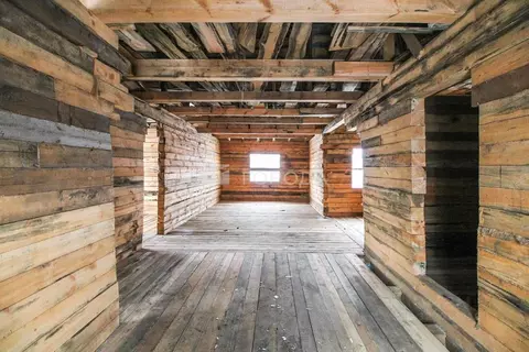 Дом в Алтайский край, Барнаул Контурный проезд, 32 (100 м)