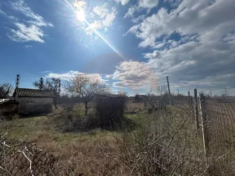 Участок в Крым, Саки ш. Евпаторийское (5.7 сот.)