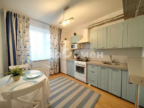 Продается 2-комнатная квартира