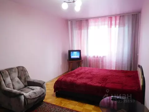 1-к кв. Удмуртия, Ижевск ул. 9 Января, 177 (32.0 м)