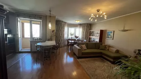 4-к кв. Москва ул. Островитянова, 5К3 (121.5 м)