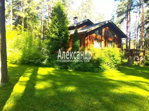 Дом в Ленинградская область, Приозерский район, Сосновское с/пос, пос. ...