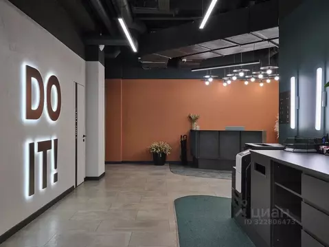 Офис в Санкт-Петербург Малоохтинский просп., 68 (190 м)