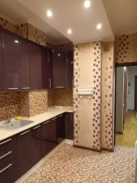 2-к кв. Московская область, Балашиха 1 Мая мкр, 27 (70.0 м)