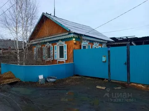 Дом в Иркутская область, Иркутский муниципальный округ, с. Хомутово ...