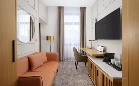 Комната Москва Никитский бул., 10 (34.0 м)