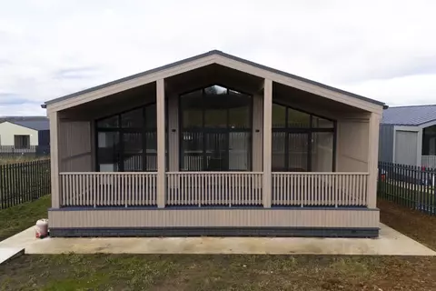 Дом в Ленинградская область, Ломоносовский район, Аннинское городское ...