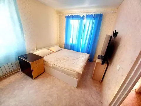 1-к кв. Башкортостан, с. Кармаскалы ул. Рафикова, 17 (33.0 м)