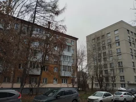 1-к кв. Свердловская область, Екатеринбург ул. Уктусская, 46 (32.9 м)