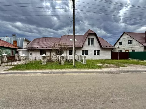 Дом в Брянская область, Брянск ул. Молодой Гвардии, 5 (344 м)