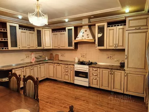 3-к кв. Омская область, Омск ул. Чкалова, 31 (127.0 м)