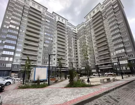 3-к кв. Дагестан, Махачкала ул. Вузовское Озеро, 13 (93.0 м)