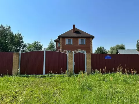 Дом в Калужская область, Калуга городской округ, д. Желыбино ул. ...