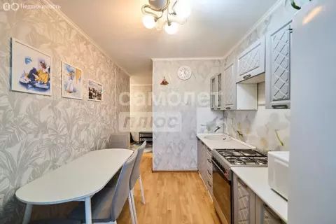 2-комнатная квартира: Ессентуки, улица Ломоносова, 2 (55 м)