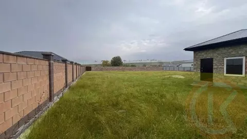 Участок в Крым, Симферопольский район, Добровское с/пос, с. Заречное ...