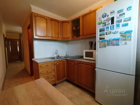 3-к кв. Самарская область, Тольятти 10-й кв-л, бул. Луначарского, 14 ...