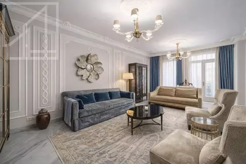 4-к кв. Москва Малая Пироговская ул., 8 (200.0 м)
