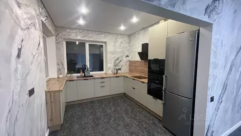 Дом в Ленинградская область, Выборгский район, Первомайское с/пос, ...