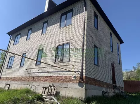 Дом в Саратовская область, Саратов Новосоколовогорский мкр,  (270 м)