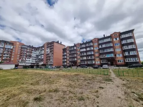 3-к кв. Хакасия, Абакан ул. Комарова, 9 (82.6 м)