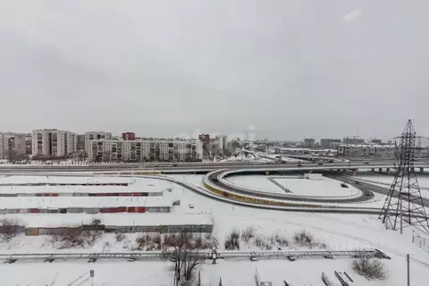 3-к кв. Тюменская область, Тюмень ул. Монтажников, 1 (120.0 м)