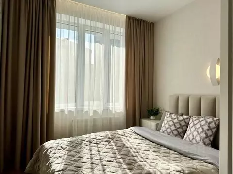 1-к кв. Татарстан, Казань ул. Аметьевская магистраль, 16к2 (48.0 м)