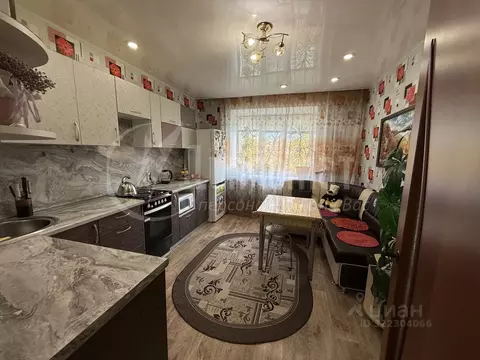 2-к кв. Курганская область, Курган Заозерный жилрайон, 1-й мкр, ул. ...