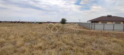 Участок в Волгоградская область, Светлоярский район, Кировское с/пос, ...