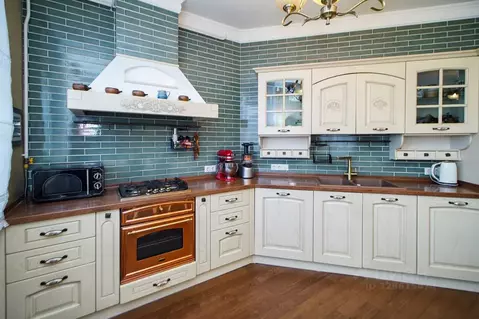 3-к кв. Краснодарский край, Краснодар Красная ул., 158 (131.8 м)