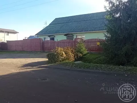 Дом в Ленинградская область, Отрадное Кировский район, пос. Петрушино, ...