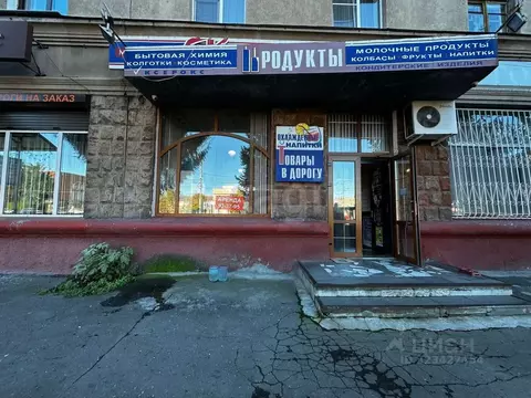 Торговая площадь в Северная Осетия, Владикавказ ул. Маркова, 25 (58 м)