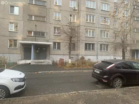 3-комнатная квартира: Курган, жилой район Заозёрный, 3-й микрорайон, ...