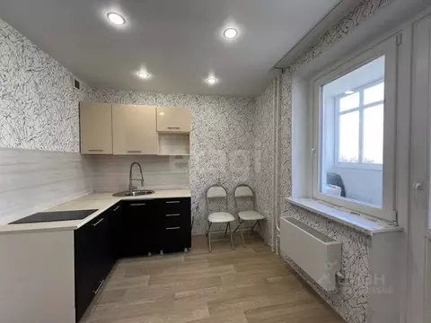 2-к кв. Тюменская область, Тюмень Кремлевская ул., 110к2 (65.0 м)