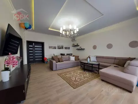 Дом в Крым, Черноморский район, Окуневское с/пос, с. Громово ул. ...