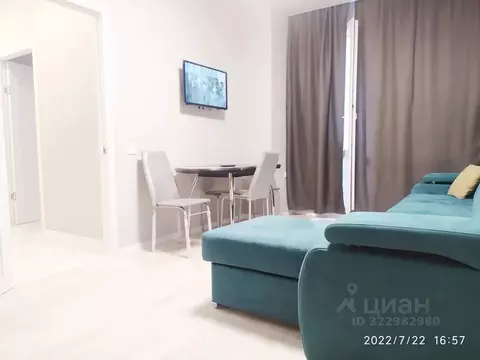 2-к кв. Омская область, Омск Взлетная ул., 11/1 (70.0 м)